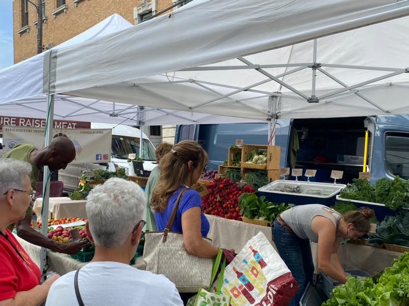 Check out this week's newsletter to learn what's happening at the market this Sunday! 🌽
conta.cc/3XMxQLy
