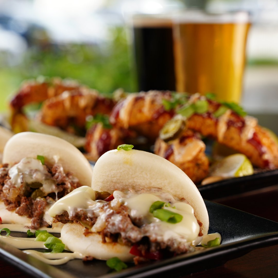 ChelosBarGrille's tweet photo. Tag your Chelos date!

#chelos #hometown https://t.co/oHzeHvM7yn