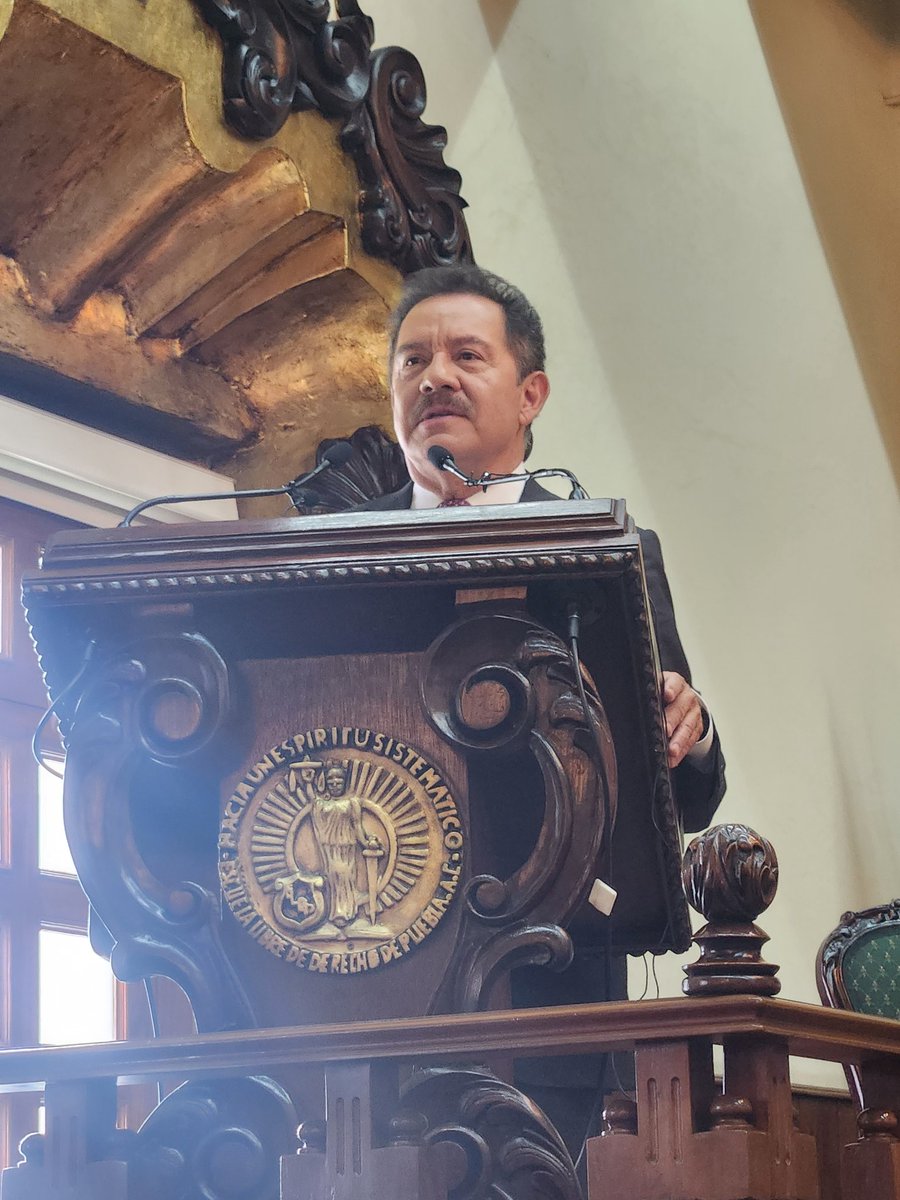 Felicito a mi amigo <a href="/NachoMierV/">Ignacio Mier Velazco</a> por presidir el foro de justicia y derecho y que sea en beneficio de nuestro estado