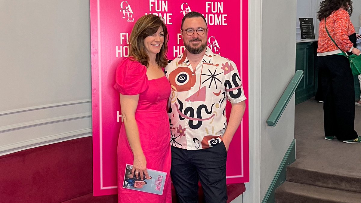 GateTheatreDub's tweet image. Our wonderful Fun Home director and Gate Theatre Artistic Director @RoisinMcBrinn and our Executive Director @colmocallaghan at the opening night of #FunHome 🩷🩷🩷