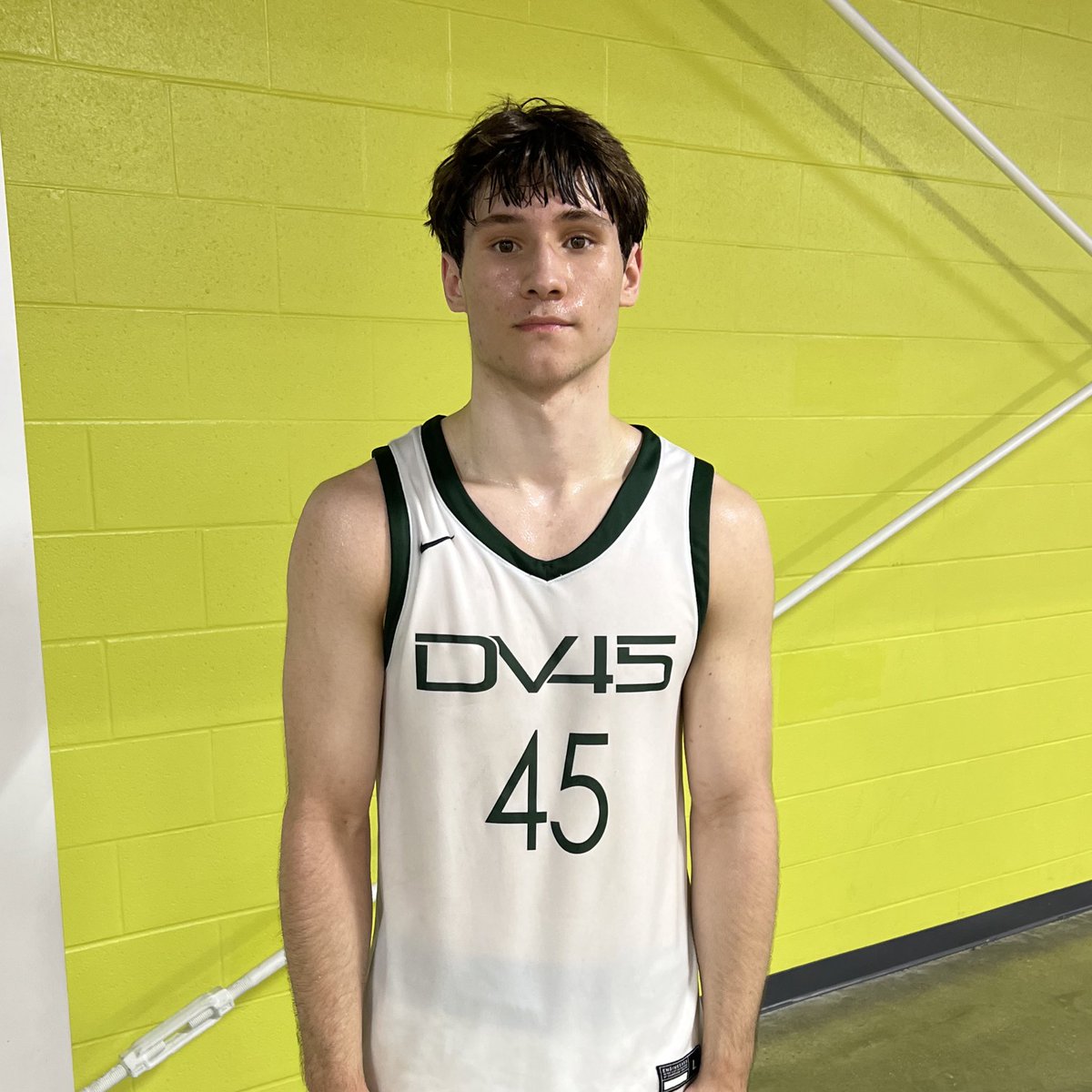 Houston Supetstars hold on for a hard fought win over DV45. 

<a href="/HoustonSuperst1/">Houston Superstars</a> 
Angel Sonnier 29pts 6threes 
Jared Harris 13pts 

<a href="/DV45_/">DV45</a> 
Jake Stephens 33pts 5 threes 

<a href="/ny2lasports/">NY2LA SPORTS</a> <a href="/ny2labasketball/">NY2LA Basketball</a>