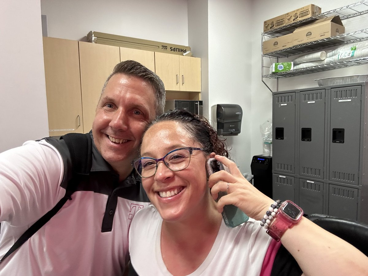 Congrats to the entire UPNY / CT team for finishing #1 in the country in June on the <a href="/TMobile/">T-Mobile</a> ULB!  

We had some amazing results:

<a href="/Okay_DannyG/">Danny Graham</a> and FOD #1 in the country! 🔥

The Diamond District finished #2  in the country led by Chris Cournoo!! 💎

Let’s run it back in July !