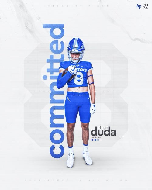 ethanduda21's tweet photo. Committed ✈️ 

Thank you to my family, coaches, and everyone who has supported through this decision. All glory to God!
@CoachWhit_AFA @MarcBacote @CoachTCalhoun @ElkhornSouthFB 
#BoltBrotherhood https://t.co/yMsjbXStF7
