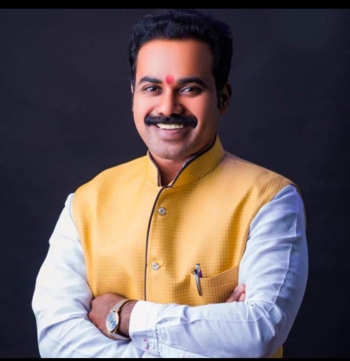 Shrikant8585's tweet photo. वंचित बहुजन आघाडीचे उपाध्यक्ष  महाराष्ट्र राज्य *मा.अनिल आण्णा जाधव* यांना वाढदिवसाच्या मंगलमय शुभेच्छा 🎂🎂💐💐💐
         शुभेच्छुक:-  श्रीकांत भाऊ तुरूकमारे https://t.co/kg1jtSBJx6