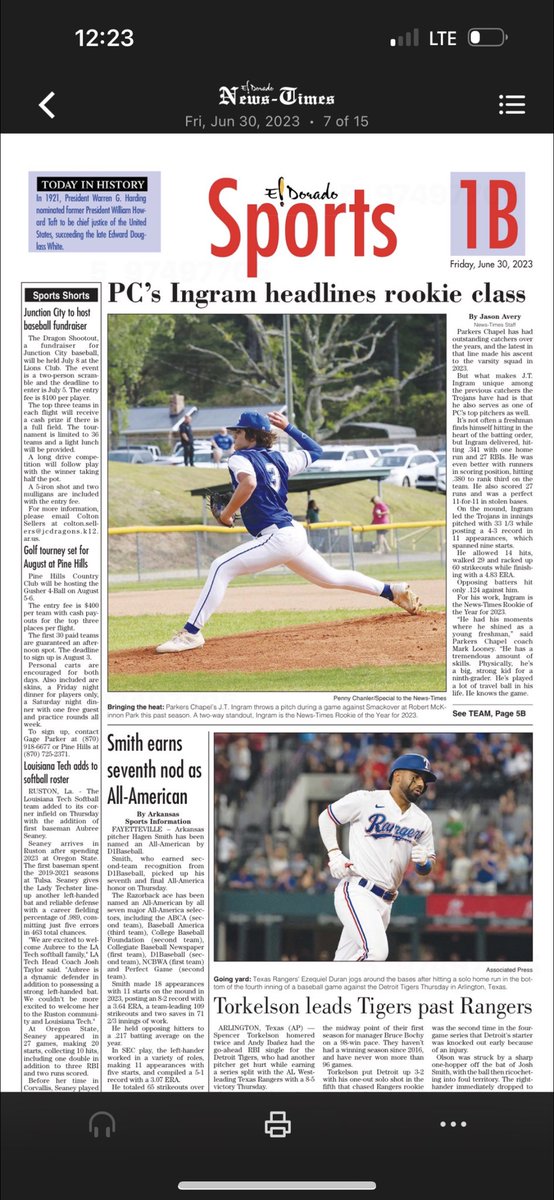 JTI327's tweet photo. News times rookie of the year!! @AR_Sticks @EvanHamm https://t.co/I7kbzn8NNH