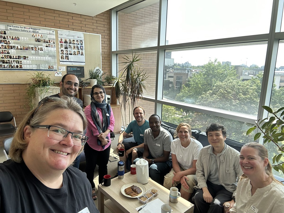 Inaugural <a href="/CBR_UBC/">UBC Centre for Blood Research</a> RA and PDF Coffee with Colleges Club Meeting. Was fun to talk to new people about their projects, hopes and dreams. Join us for next months „CoCo“ club August 3rd, 10-11:30 in the CBR pod to share more fun facts about science and life ❤️