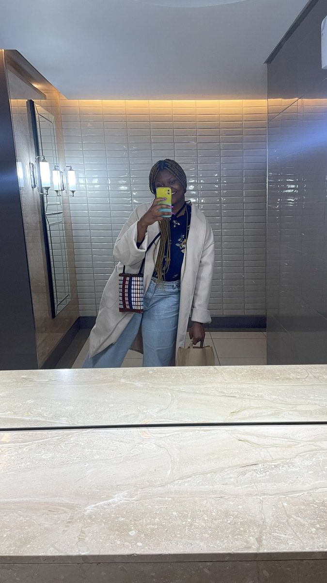 M_Mafuyeka's tweet photo. Standing up for science book launch done and dusted! Do best and get your copy at @ExclusiveBooks today! 

#StandingUpForScience @AgnesErzse https://t.co/0P2t29Tsl3