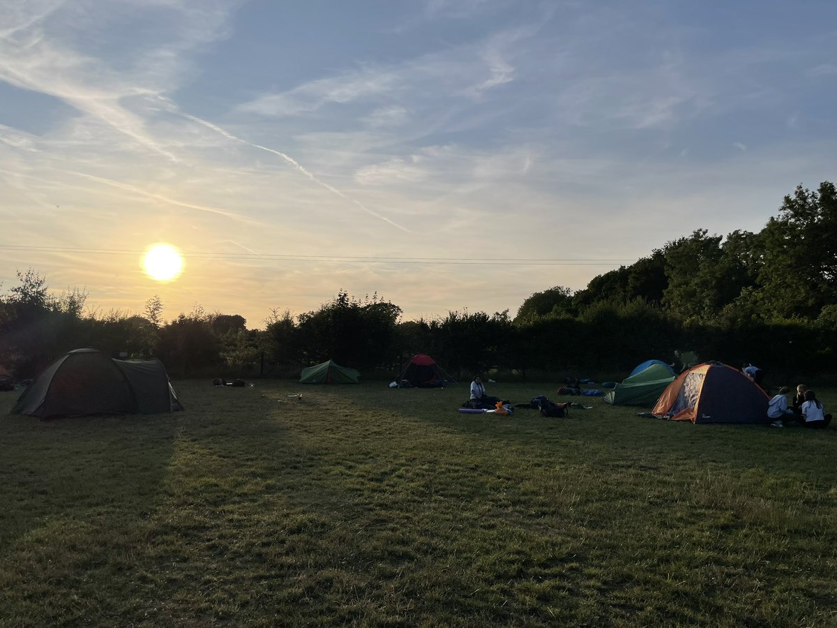 First day of Bronze complete - all teams are busy setting up camp and cooking dinner! 🥾⛺️🍝