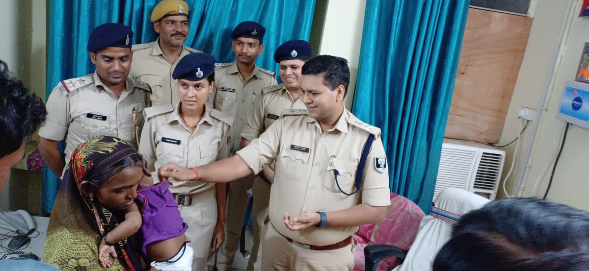 गया पुलिस की त्वरित कार्रवाई, में आठ माह के बच्चे को अगवा करने के दो आरोपी गिरफ्तारः-
<a href="/bihar_police/">Bihar Police</a> 
<a href="/IPRD_Bihar/">elon musk</a> 
<a href="/thegreatkbc/">ashish bharti</a> 
#GayaPolice
#gaya_police_at_your_service