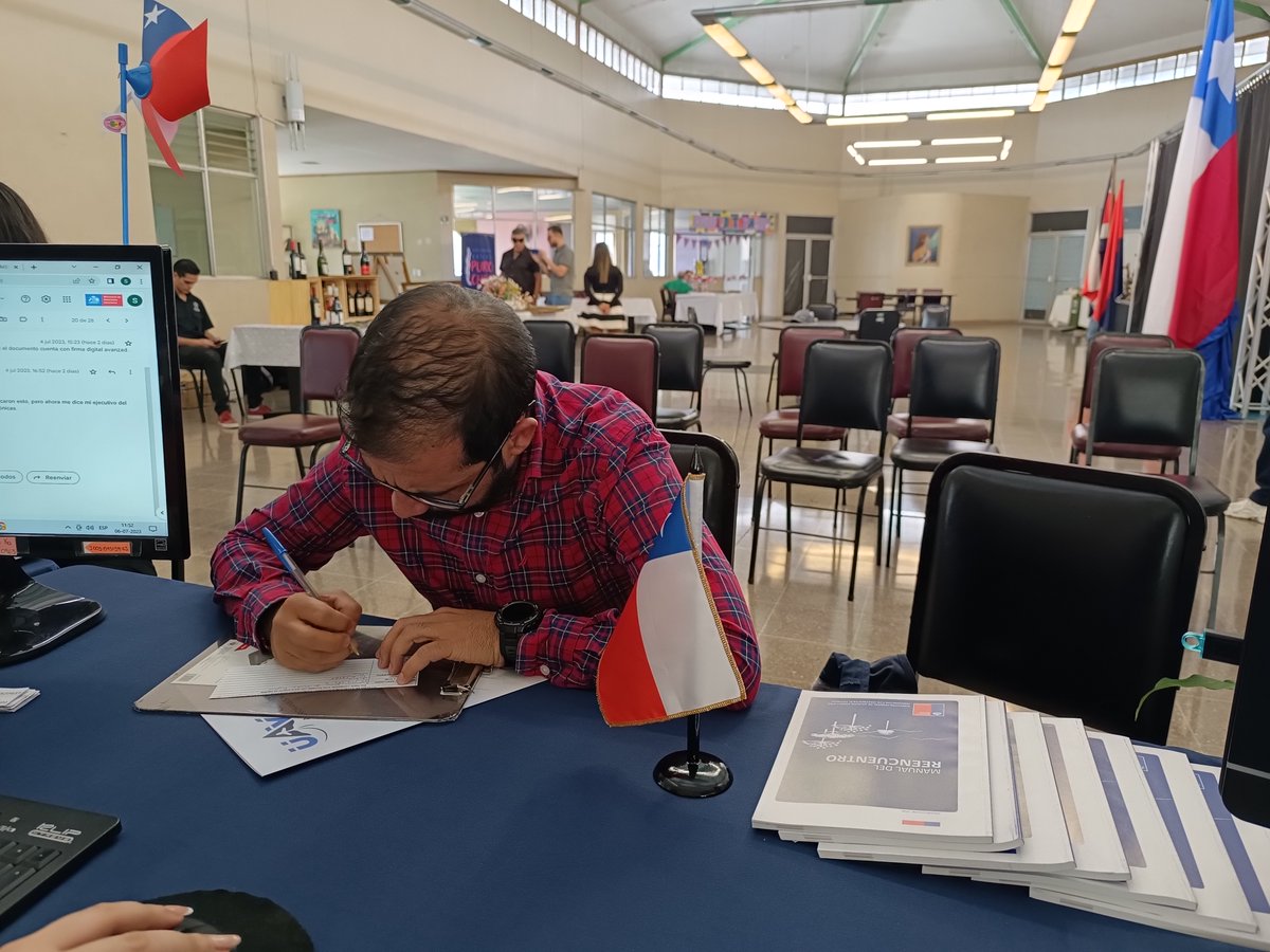 dicoex's tweet photo. 📢Si eres 🇨🇱, resides en #Cartago 🇨🇷 y requieres hacer trámites consulares te contamos que nuestra Cónsul ya se encuentra en terreno. 
👇Revisa las coordenadas en la gráfica y aprovecha esta oportunidad. https://t.co/24sJNvngP5