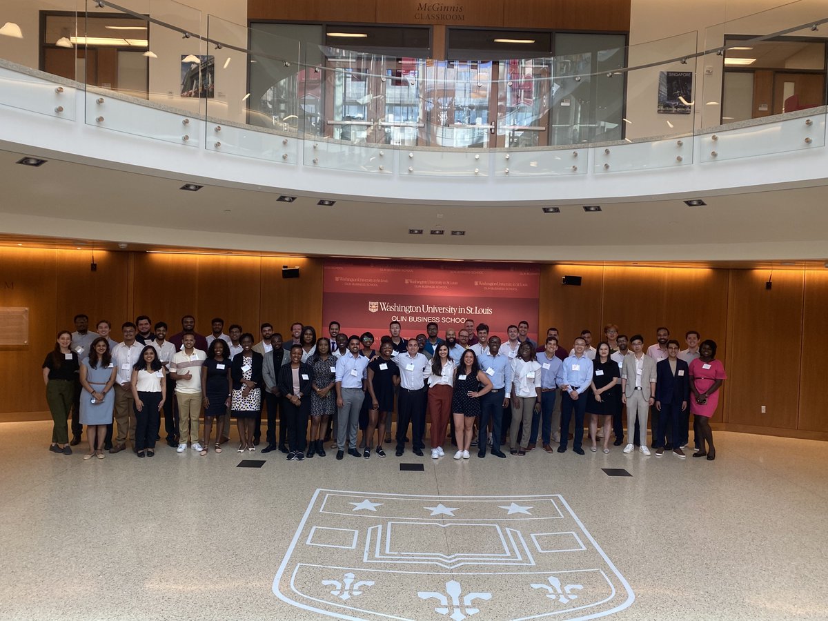 washuolin's tweet photo. MBA '25 is HERE! Graduate orientation and introduction classes to Olin's Full-Time MBA program are now officially underway with our newest cohort of students.
Welcome to Olin, FTMBA Class of 2025! 🎉
#FTMBA #MBA25 #Olin https://t.co/7yz1PYkeUe