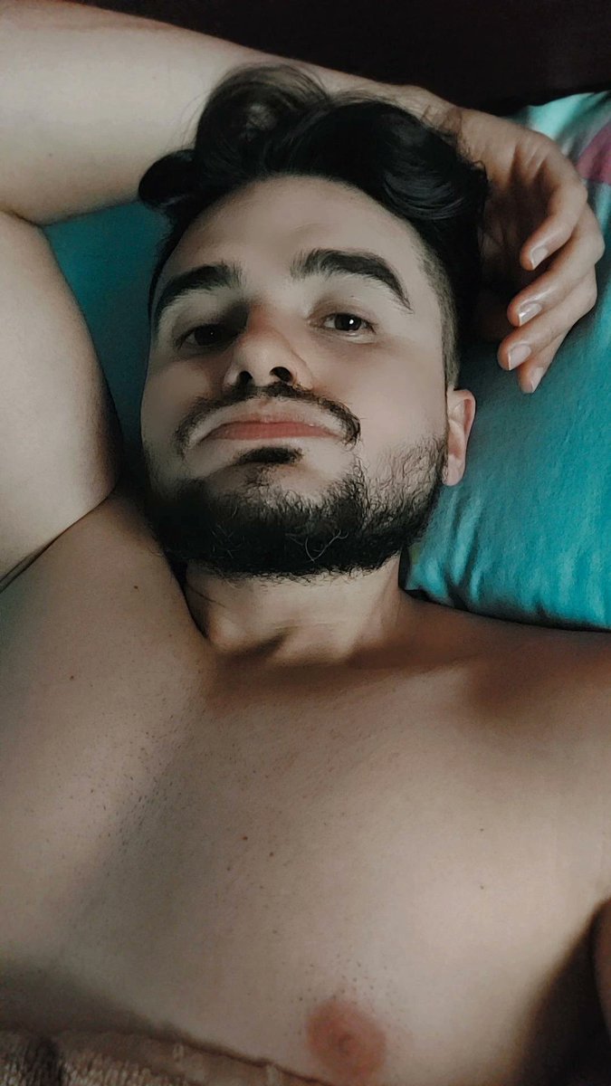manuelmeza25's tweet photo. Buena siesta 😊 https://t.co/mVk2alMrjv