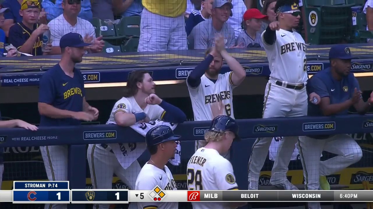 Cubs at Brewers / Twitter