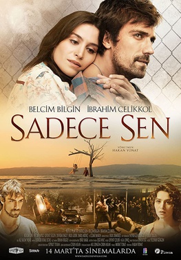 🏹Oyunculuklarını öteden beridir beğendim #BelçimBilgin ve #İbrahimÇelikkol'un oynadığı #SadeceSen 2013 yapımlı dram filmidir.

Film, bir kaza sonucu görme yetisini kaybetmiş Hazal ile  Ali'nin tanışmalarını ve daha sonrasında gelişen yaşamlarını ele alıyor.