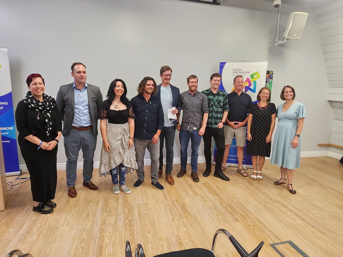 <a href="/JennyWork/">Jennifer De La Mare</a> <a href="/blenheimchalcot/">Blenheim Chalcot</a> <a href="/vetcontent/">The Veterinary Content Company</a> <a href="/StagePortalGG/">StagePortal</a> And that's a wrap! Our first Startup Academy has come to a close, we've heard some brilliant insightful pitches and exciting plans from our first cohort of founders 👏 A huge thanks to everyone to attended to show their support and <a href="/blenheimchalcot/">Blenheim Chalcot</a> for supporting this programme