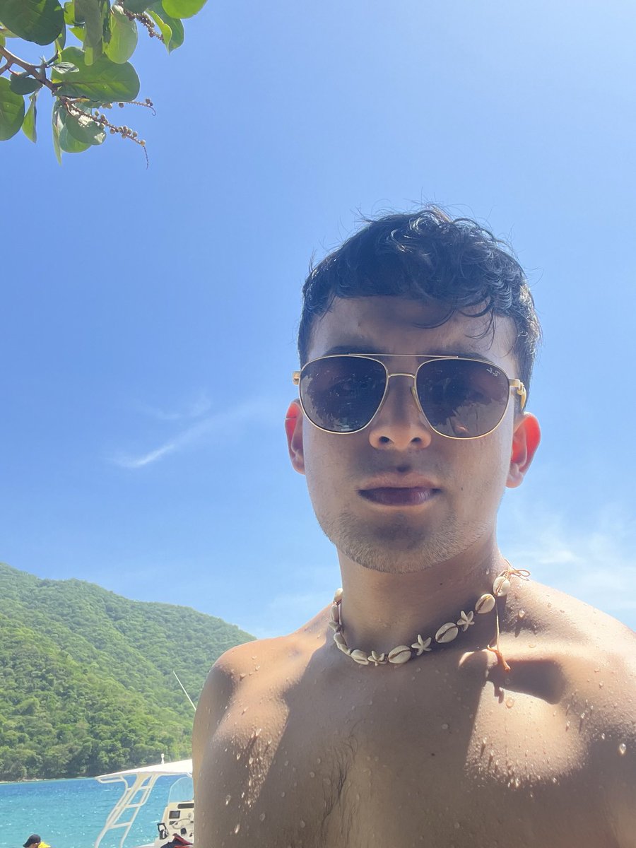canacue_cy's tweet photo. 🌊 ☀️ https://t.co/g6S3neK7o4