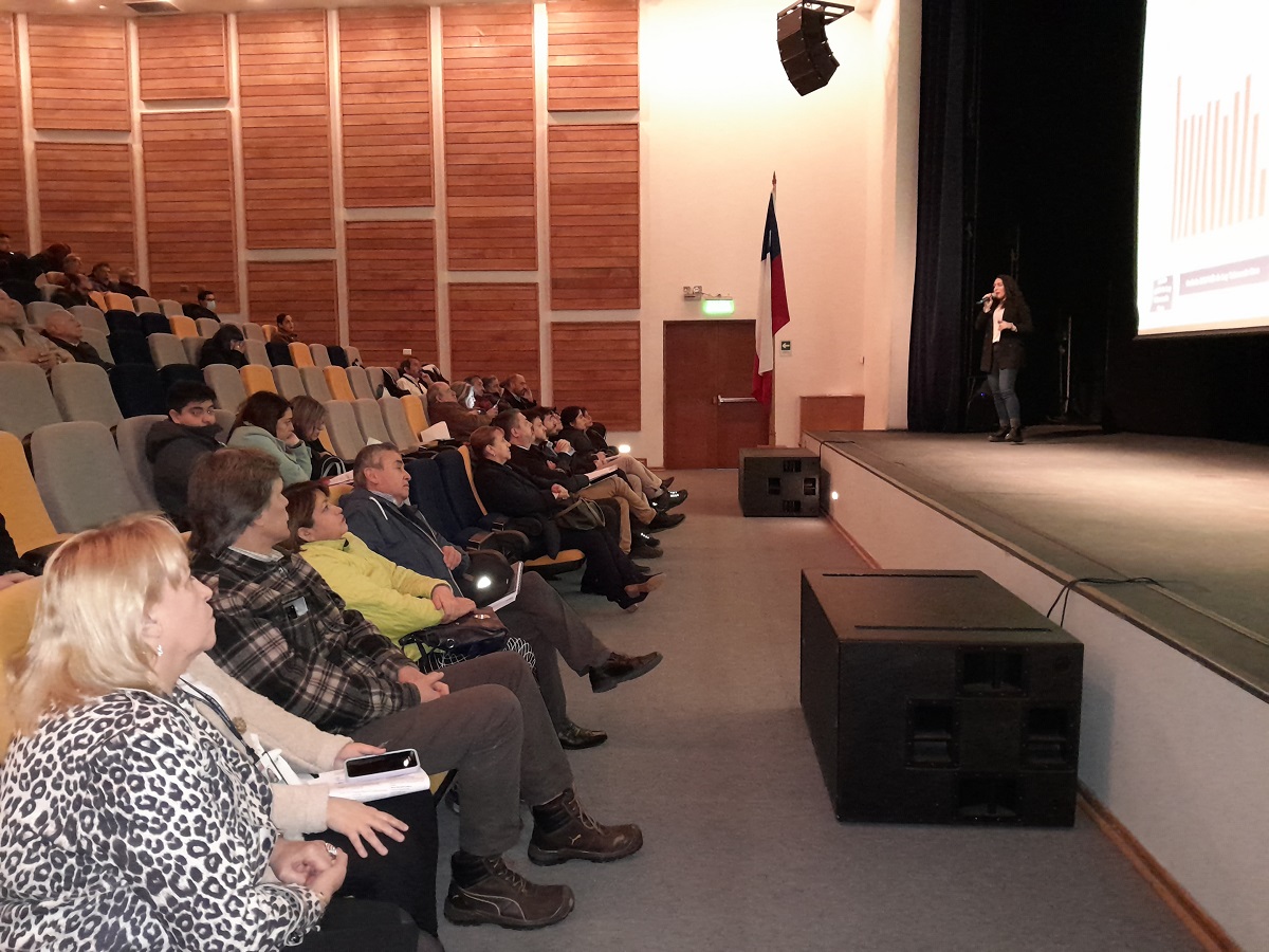 SeremiSalud_XII's tweet photo. 🧵2/3
✅Esta jornada tuvo como objetivo generar una instancia de conocimiento y de análisis sobre la realidad nacional y regional en materia de siniestros viales, impacto en la población y el trabajo coordinado que se está realizando a nivel de #Coreset. https://t.co/veaGOGdS7n