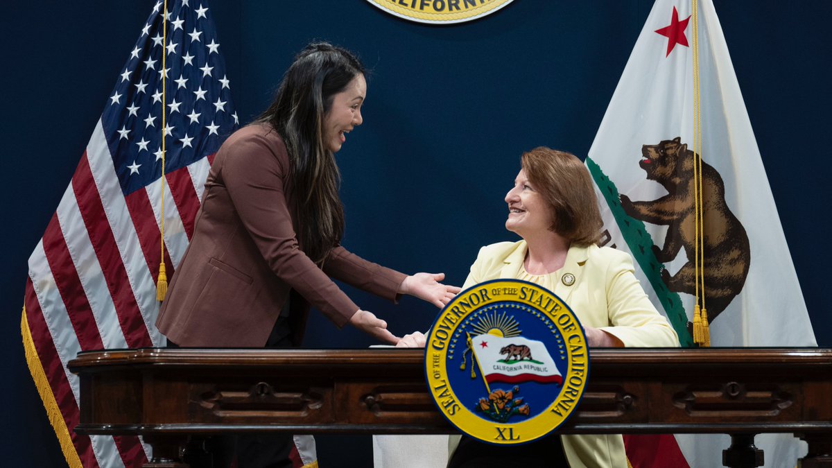 SenToniAtkins tweet picture
