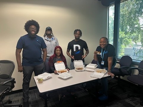 Reatta Hunter tweet media