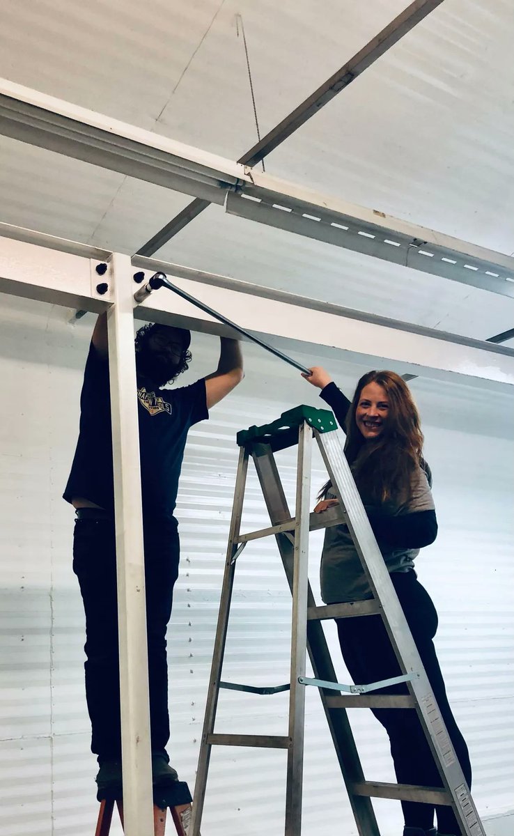 We're excited to shine a spotlight on #IntoTheWeeds, one of our newest farmer partners! 🌿 Their unique indica-dominant cultivar, #MimosaOrangePunch, will be the first showcased under our new #TokenCraft brand.

Read the full story: tokennaturals.com/news/farmer-sp…

#CraftCannabis