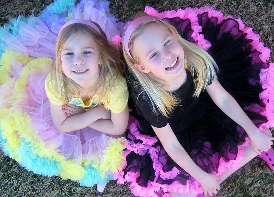 dawnendres's tweet photo. The GR8 Pettiskirt Craze Of 2008. ❤ Sweet Memories. :) My Girls. SO Cute!! https://t.co/rUiPsadz5L