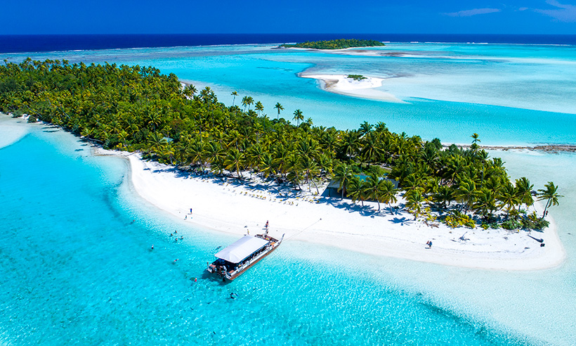 Cusmamx's tweet photo. ¿Sabías que el agua más cristalina del mundo se encuentra en las Islas Cook, ubicadas en el Pacífico Sur? 🏝️
https://t.co/lHqgNqbf9B 
#dato #sabiasque #islascook https://t.co/LW73zaGITE