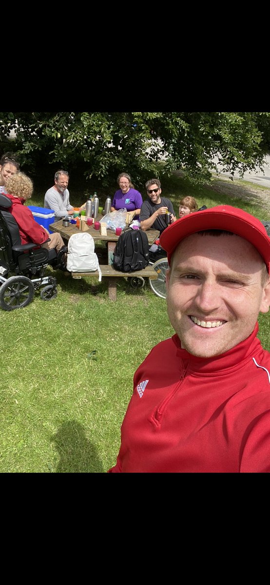 St Anne's tweet media