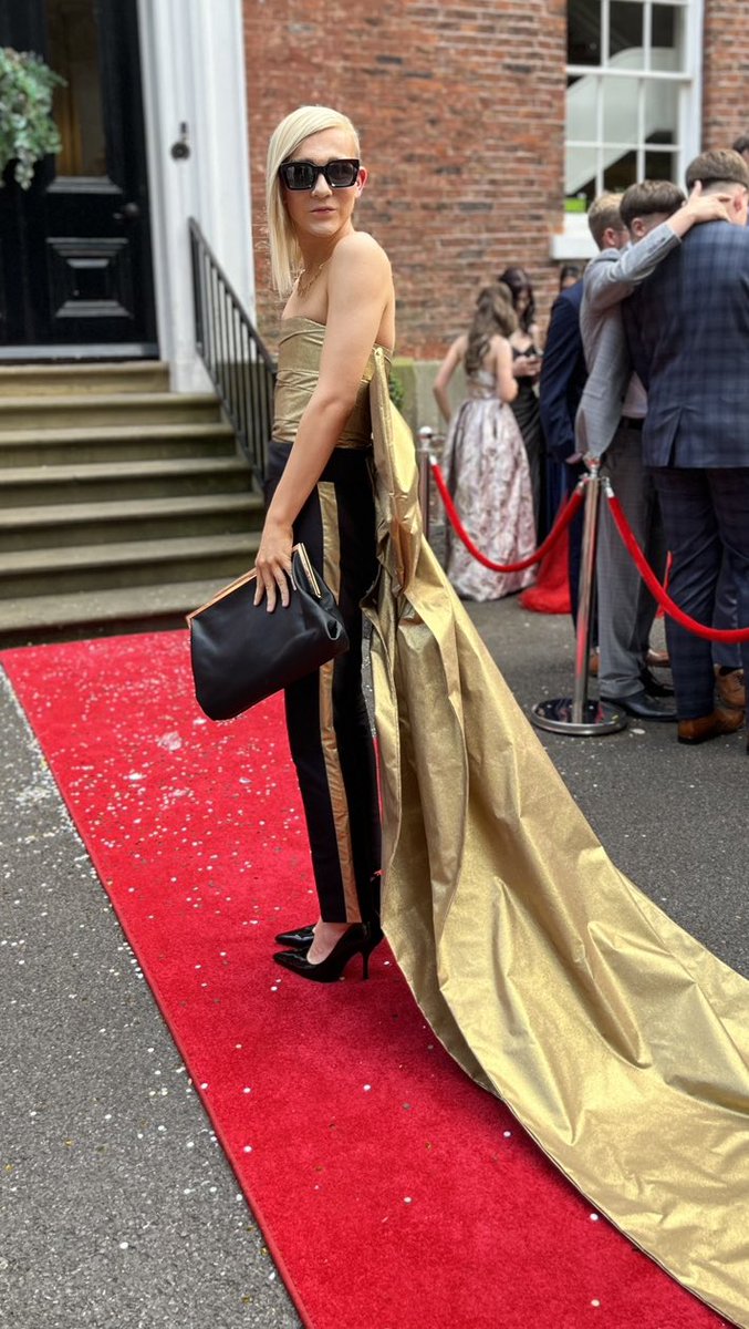 Communi_Kate24's tweet photo. So #proud of my son last night at his Prom. Not only did he remain true to himself he also designed and made the whole outfit himself. Off to @hullcollegegrp in Sept to study Fashion. 

#talented #fashiondesignerofthefuture #LGBTQ #clotheshavenogender https://t.co/UBc7SwYPzb