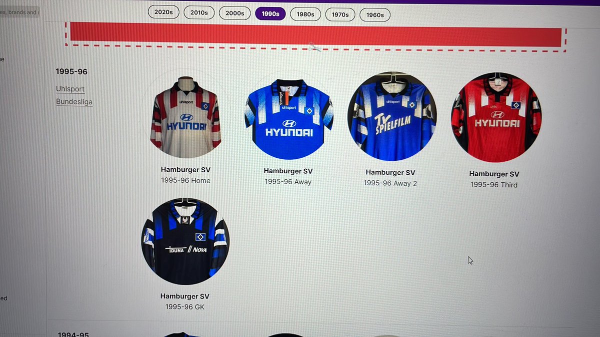 FlorianCringe's tweet photo. @HSV1887_ @JattaFanclubCEO Also anscheinend gab‘s zwei Sponsoren in der Saison, allerdings ist das rote mit Hyundai 😅 Entweder Fake oder geiler Irrläufer https://t.co/fdPeVeBASN