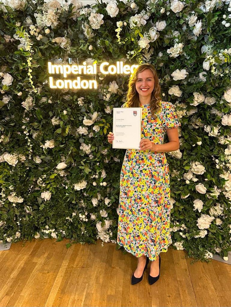 🤩I can’t believe I’m saying this but I won the President’s Medal for Excellence in Societal Engagement tonight! On cloud nine! Thanks to all the young people, collaborators and amazing supporters who made this happen! 

#CoProWeek #coproduction