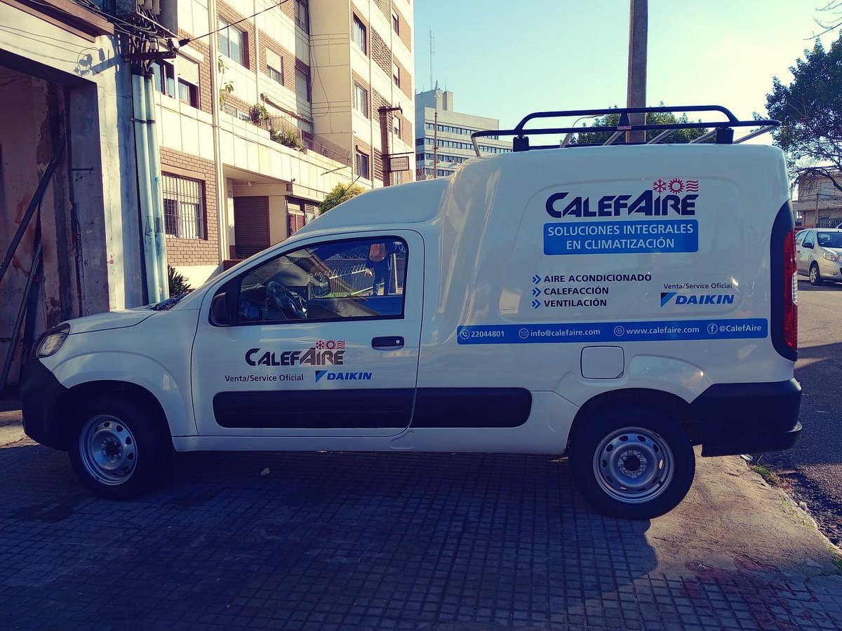 Creativ_Agencia's tweet photo. Diseño y producción del ploteo de un nuevo movil de #calefaire https://t.co/4EdImMKyLD