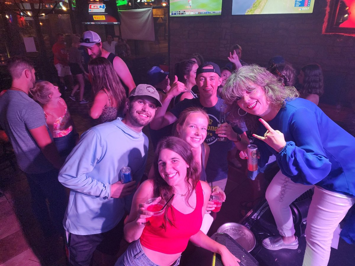 MNheroesend's tweet photo. Ziggys in Stillwater https://t.co/LC8xwLbpOc