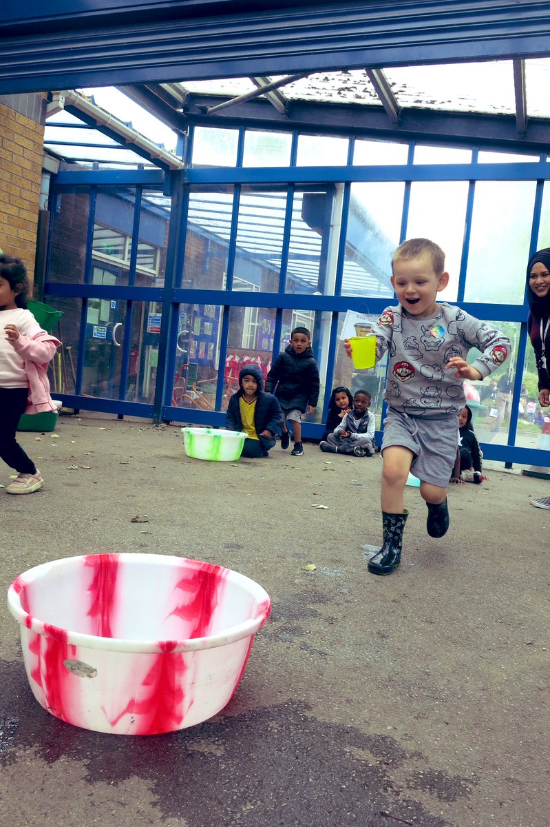 misssmythe_HT's tweet photo. Wow we are so proud of you Ruby and Opal Class 💜

What a fantastic Sports day! It was wonderful to hear all of the children cheering for their friends. 

What outstanding team spirit ⭐️

#EYFS #EarlyYears #SportsDay #BeAProblemSolver #CurriculumWeek https://t.co/KOzIlPbLCh