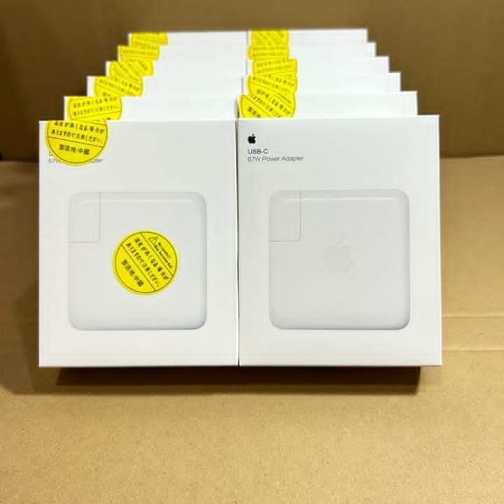 Teckxpertz's tweet photo. Availabile 

MacBook chargers.... 
Call-text-WhatsApp us on 0967970992 or leave us a message via comments section. 

Don't forget to follow this account for more content like this 🙏

Thank you so much for your time 🎆🎆 https://t.co/i98RtOJtQt