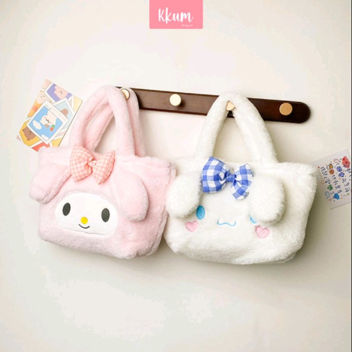 uwiareone's tweet photo. A THREAD

TOTE BAG GEMESH BUAT SEKOLAH, KULIAH ATAU KERJA 

#shoppe #totebag #tas #lucu #gemesh #taslucu #sekolah #kuliah #kerja https://t.co/7rMjCTYUU4