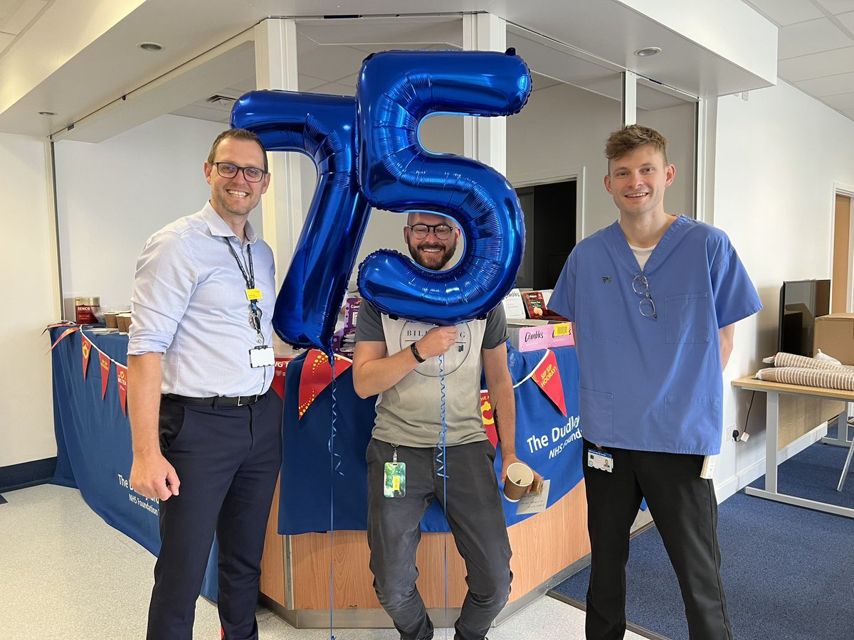 Last day of our #NHS75 birthday celebrations with the @DGNHSCharity #NHSBigTea @NHSCharities thanking all @DudleyGroupNHS staff for their hard work! We were at RHH and FMC to meet some of our I.T team today!