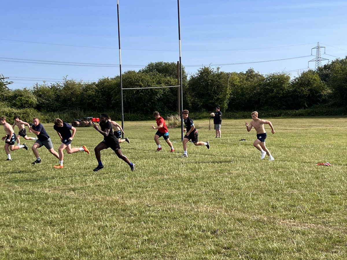 The dedication these boys show each week is brilliant. Another tough session smashed with the majority still smiling at the end 🤣