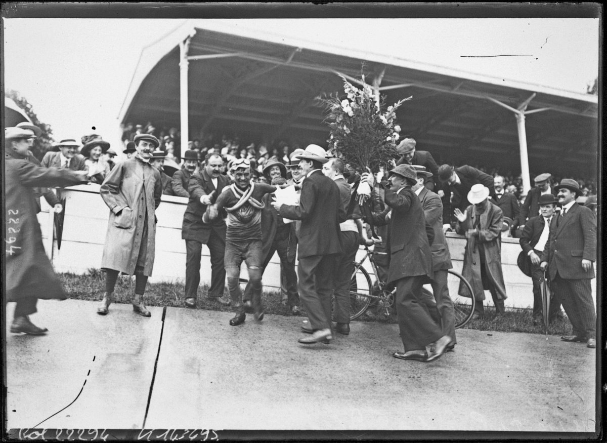 Ontdek het verhaal over de allereerste Belgische Tourwinnaar : Odiel Defraeye uit Rumbeke in 1912 servicekoers.be/verhalen/defra… 
#TDF2023 #tourdefrance #defraeye #koersmuseum #servicekoers