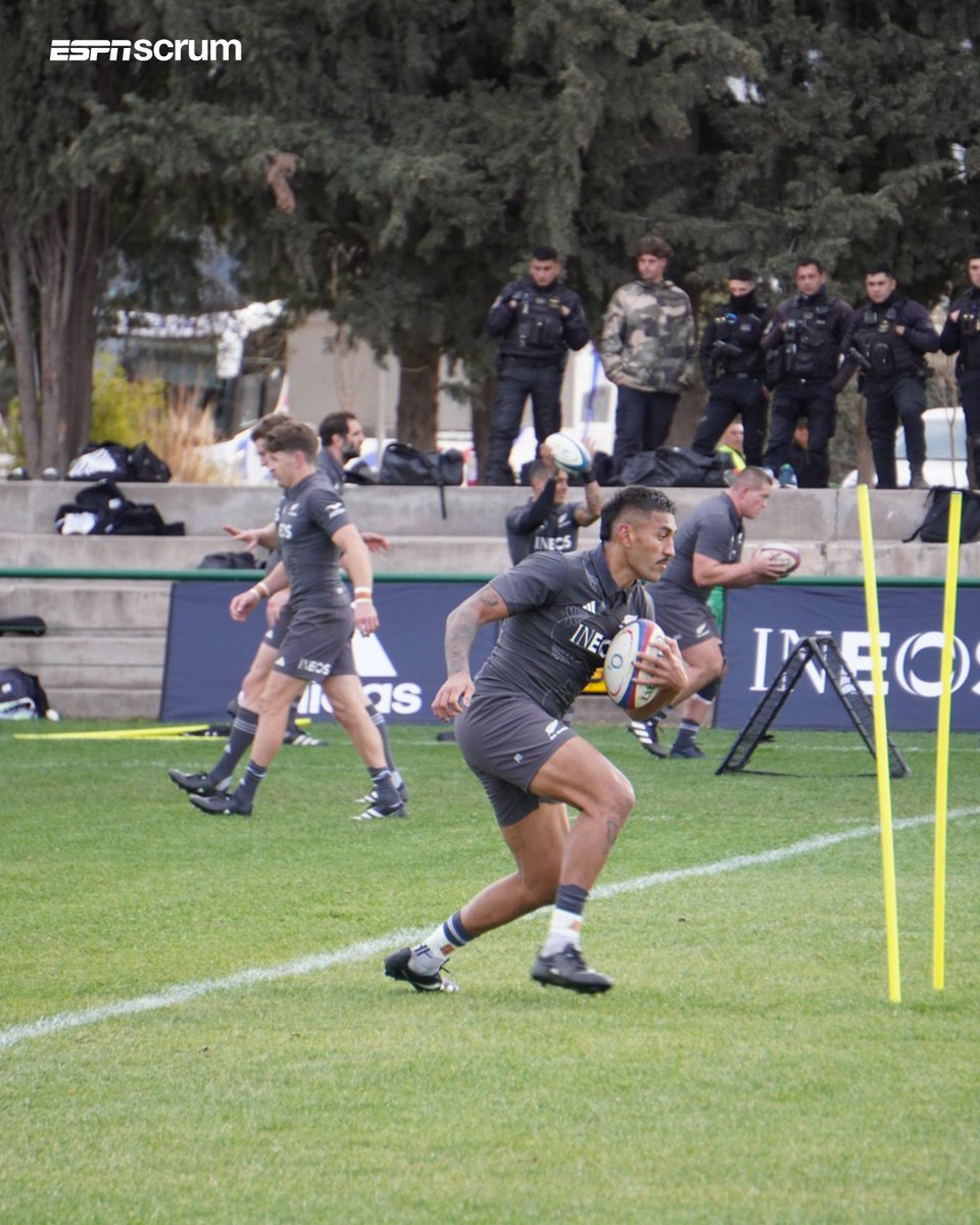 ScrumRugby tweet media