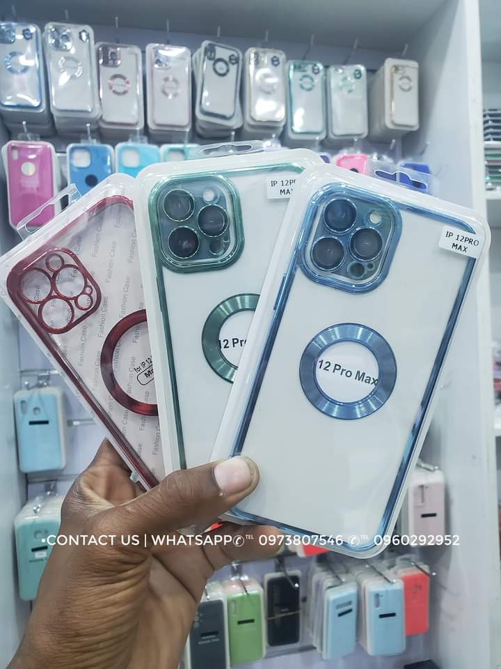 Teckxpertz's tweet photo. Availabile 

Various phones covers .... 
Call-text-WhatsApp us on 0967970992 or leave us a message via comments section. 

Don't forget to follow this account for more content like this 🙏

Thank you so much for your time 🎆🎆 https://t.co/rSHQBCWut9