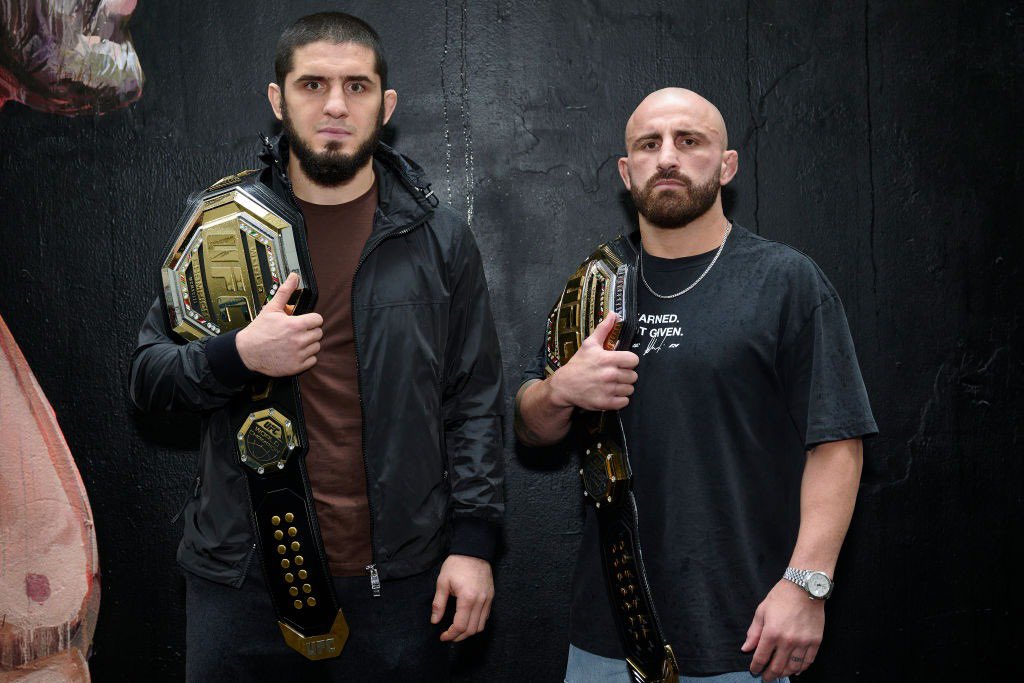 MAKHACHEVMMA's tweet photo. Good luck this week @alexvolkanovski https://t.co/zL14Wx4jBa