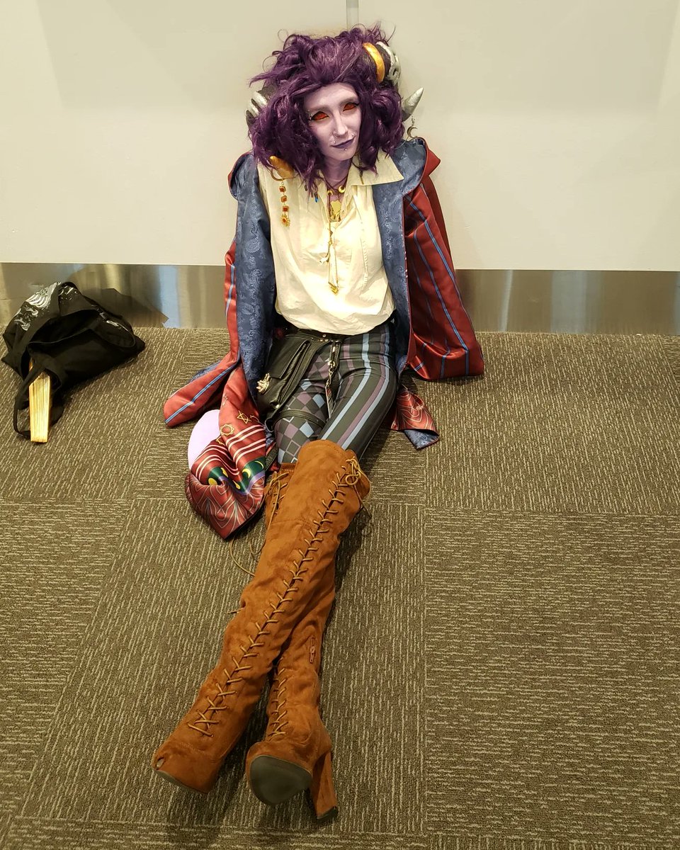 JadeJoltz's tweet photo. My favorite picture of me from #FanExpoDenver2023 #CriticalRole #CriticalRoleCosplay #MollymaukTealeaf #Mollymauk #Mollymaukcosplay #MollymaukTealeafcosplay #cospaly https://t.co/E4r28cSIZs