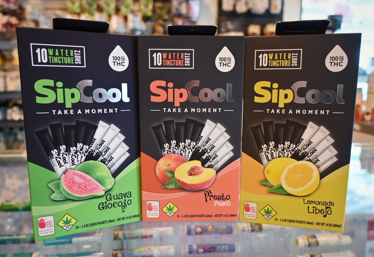 Stay Cool 😎  With Sipcools By @Swifts_Edibles ! #SipCools #hotsummer #hot #staycool #frozentreats #cannabisculture #CannabisCommunity #420community #420life