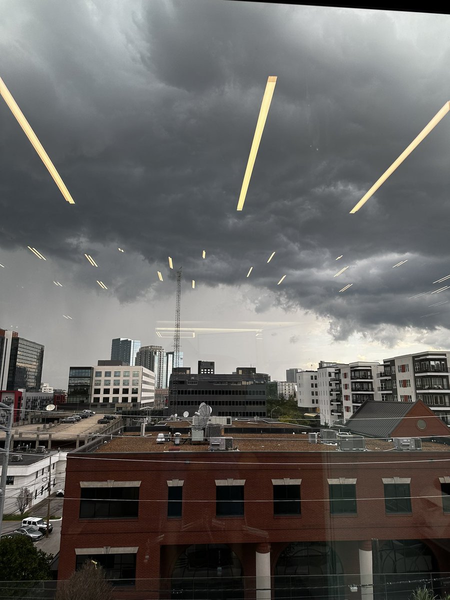 bmckayd's tweet photo. @NashSevereWx  Stormy Music Row views https://t.co/3sqDYoWWcv