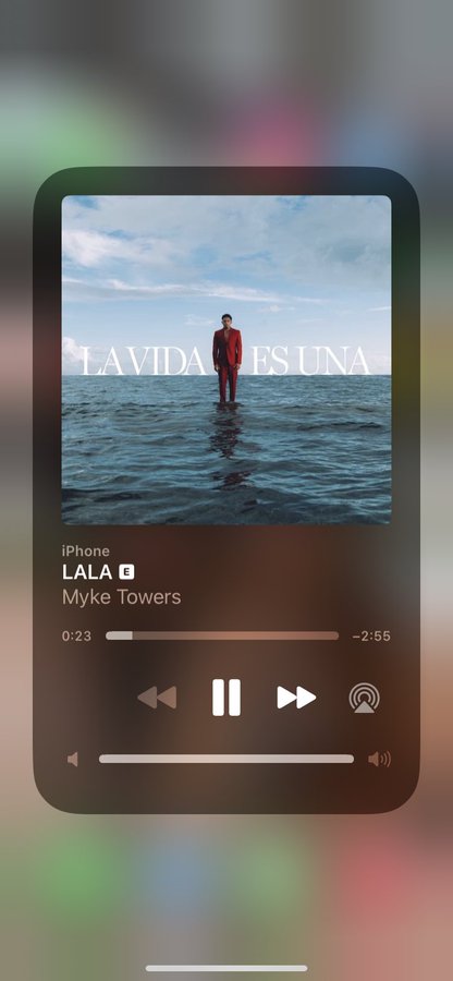 BetinaFernand15's tweet photo. Cómo se supera esta canción???? https://t.co/49VOgm7pFU