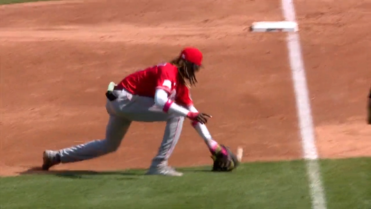 ダッシュ⤴︎ on Twitter "RT TalkinBaseball_ This 95.6 MPH throw from Elly