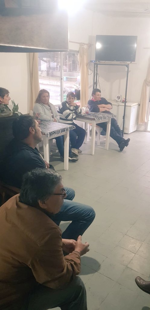 FA_RioNegro's tweet photo. Continuamos viaje y llegamos para escuchar a integrantes de diversas organizaciones en Nuevo Berlín y San Javier #Elfateescucha @Frente_Amplio https://t.co/D4RaVmpgxi