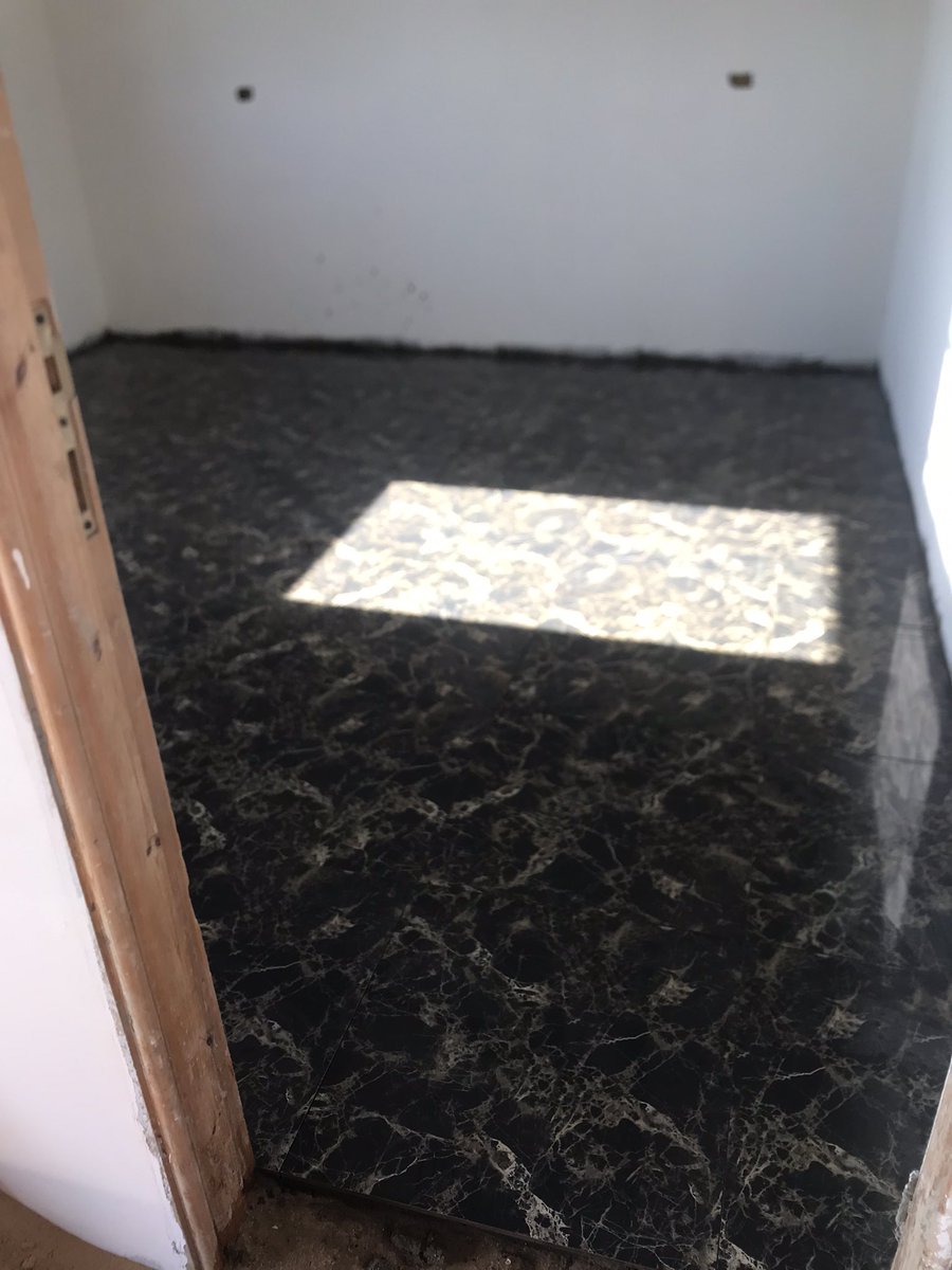 معلم سراميك ورخام في الرياض. 0560400879