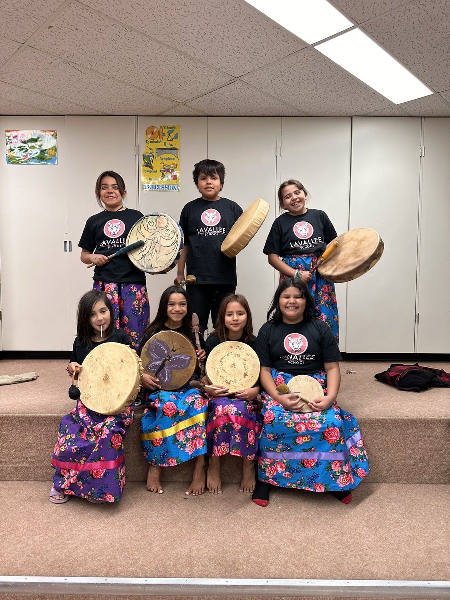 So proud of our incredible Lavallee students who are about to kick off the Winnipeg Folk Festival with an Honour Song! Let's cheer on our talented Leopards as they share their beautiful music and culture with the world. Go Lavallee! 🐾✨ #WinnipegFolkFestival <a href="/louis_riel_sd/">Louis Riel School Division</a>