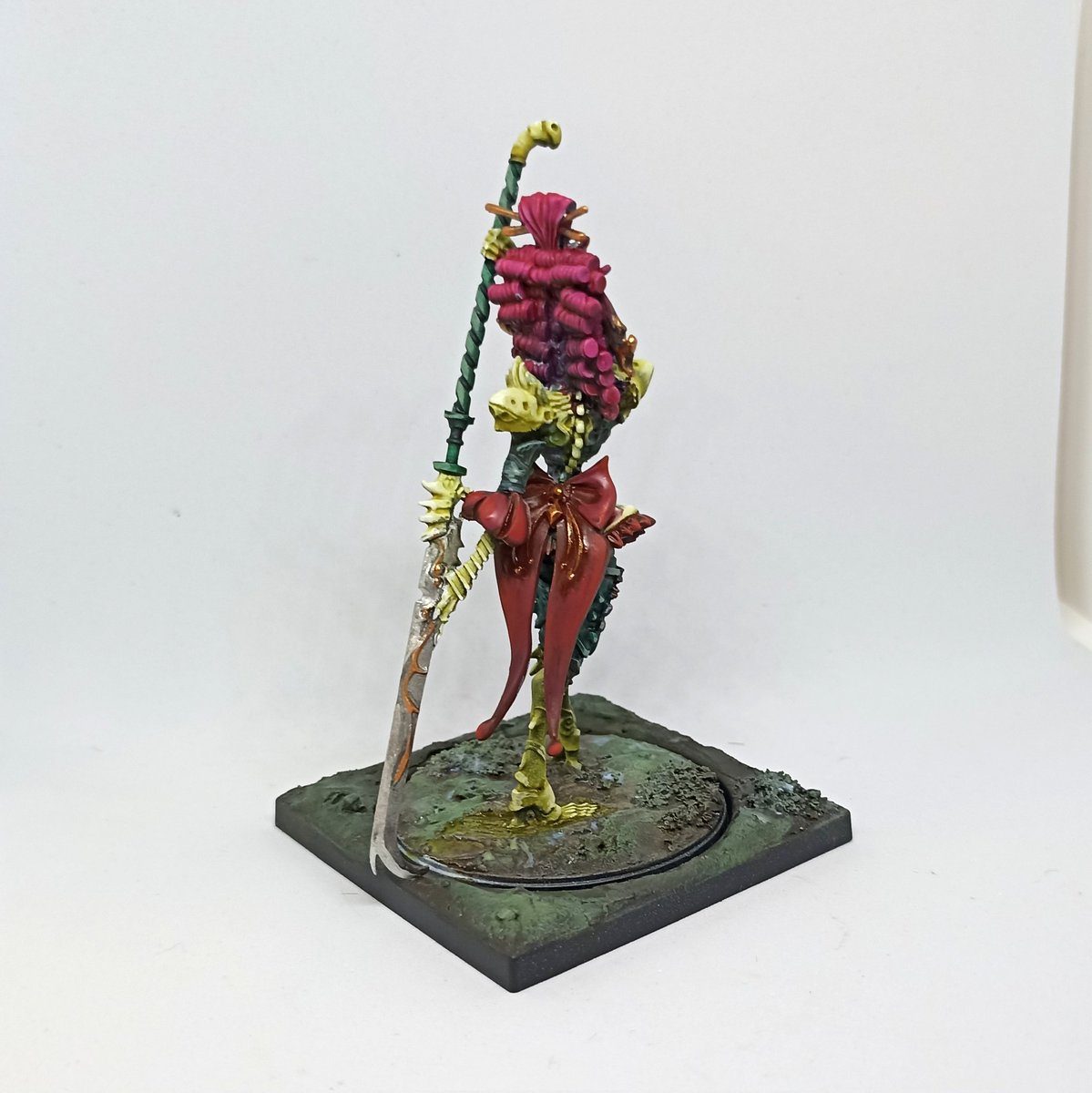 enkinaru's tweet photo. Back to painting
Lineage Highborne to lead my Spires

#miniaturepainting #conquest https://t.co/Z1ey4o22af